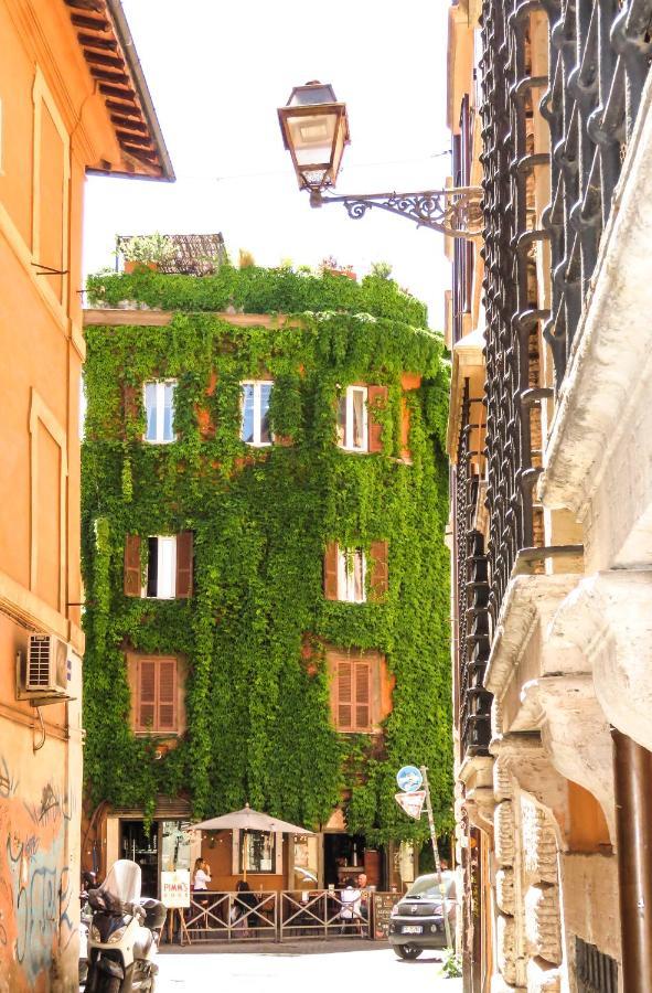 Casa Del Moro - Romantic Loft In Trastevere Exteriér fotografie